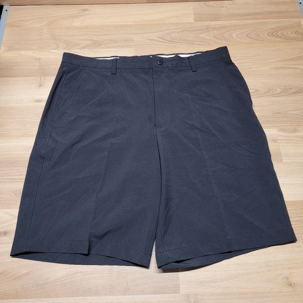 Footjoy golf shorts size 38 black in colour